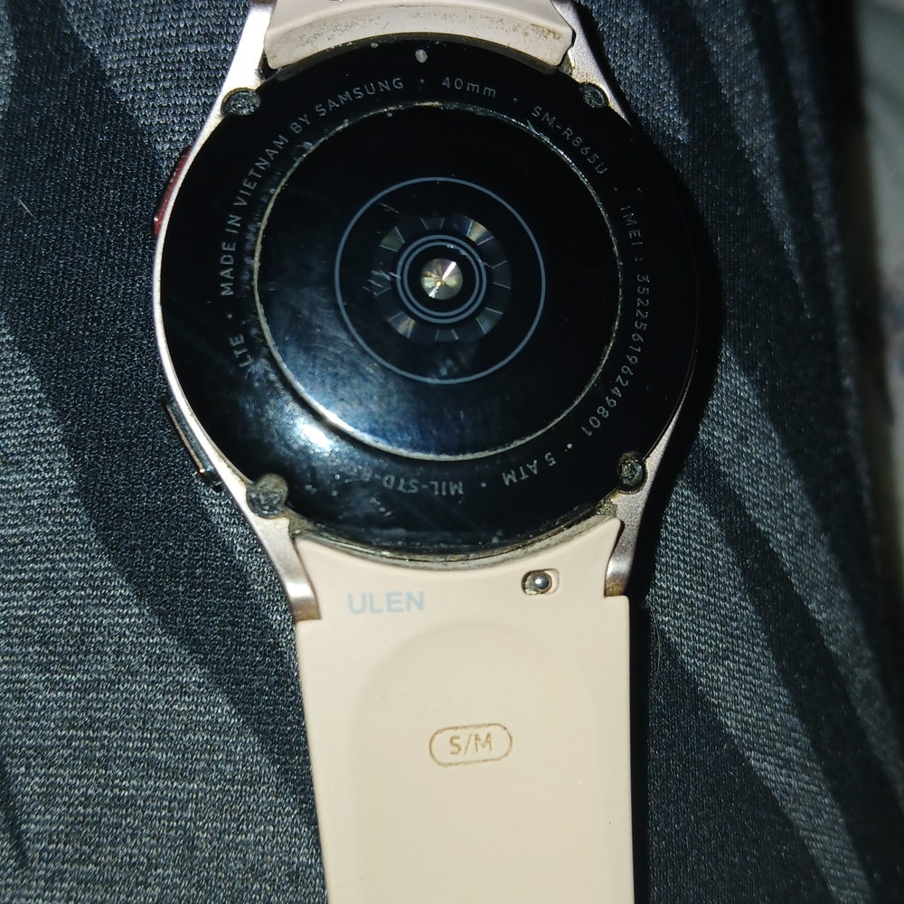 Samsung Cream Smartwatch